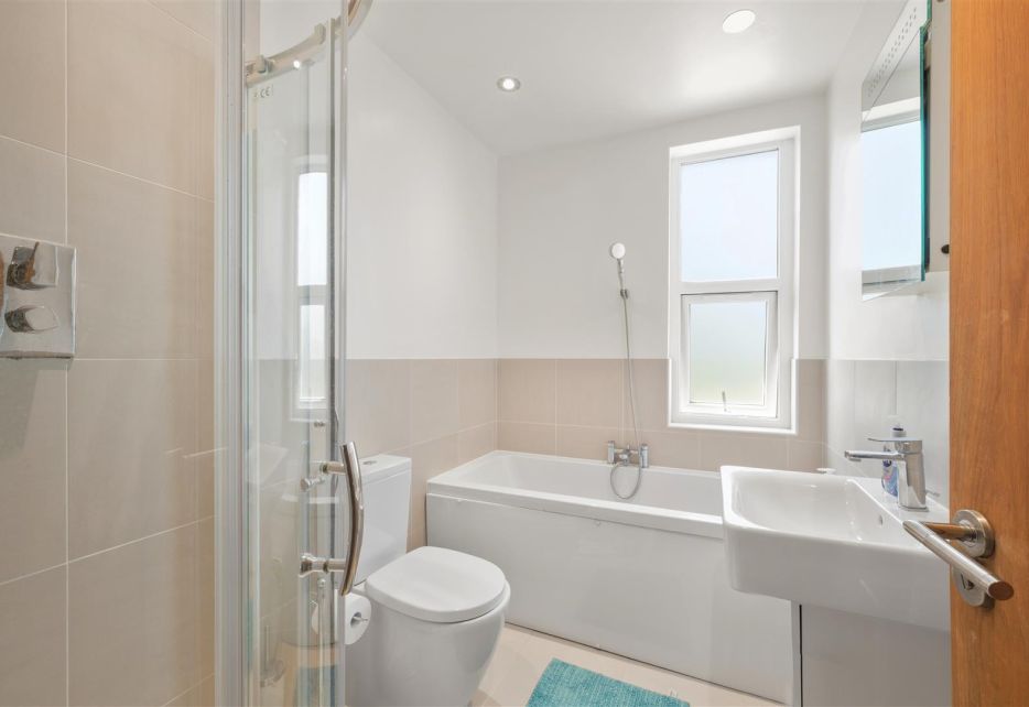 Chestnut Road, West Wimbledon, SW20