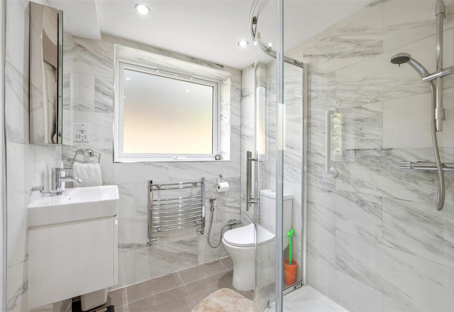 Oakhill Court, Edge Hill, Wimbledon, SW20