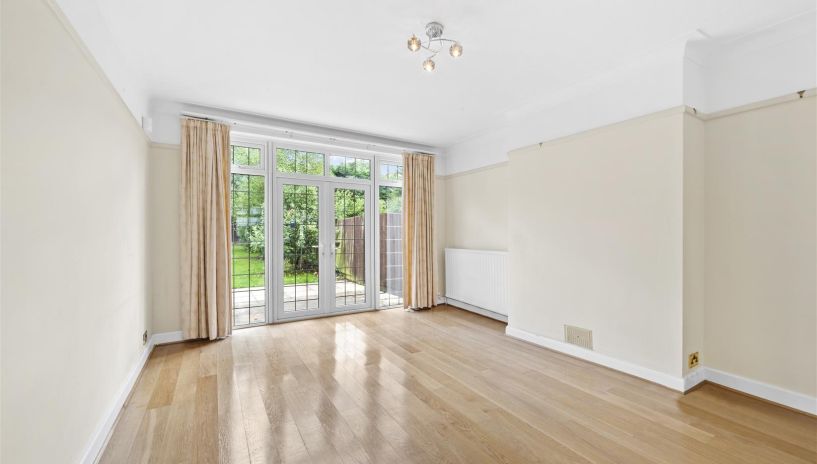Holland Avenue, West Wimbledon, SW20