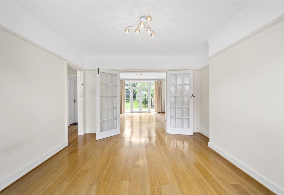 Holland Avenue, West Wimbledon, SW20