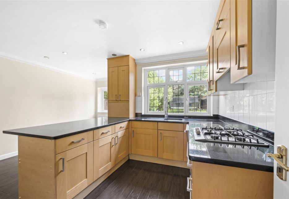 Holland Avenue, West Wimbledon, SW20