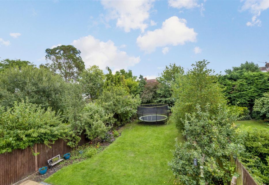 Holland Avenue, West Wimbledon, SW20