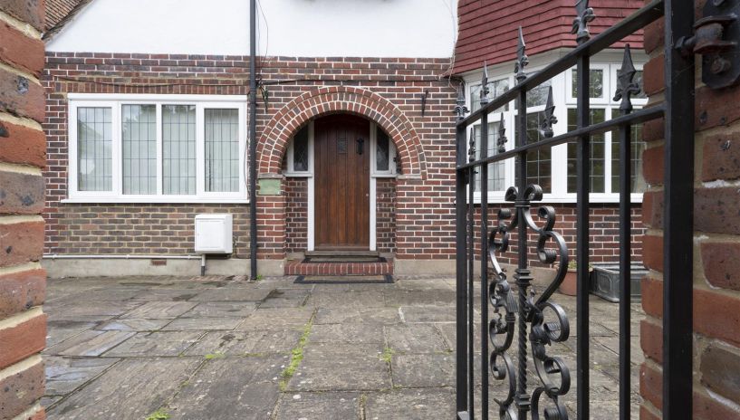 Holland Avenue, West Wimbledon, SW20