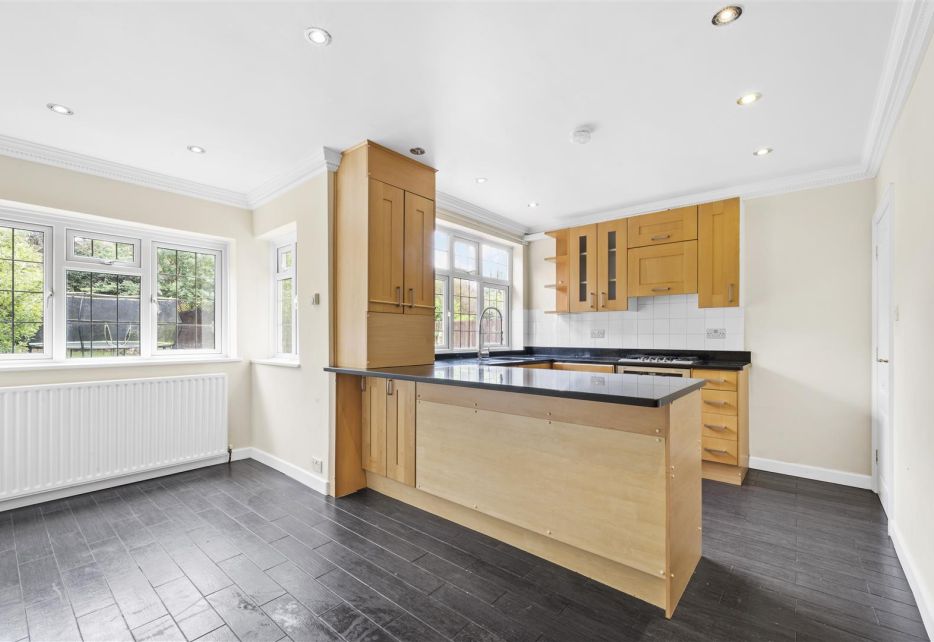 Holland Avenue, West Wimbledon, SW20