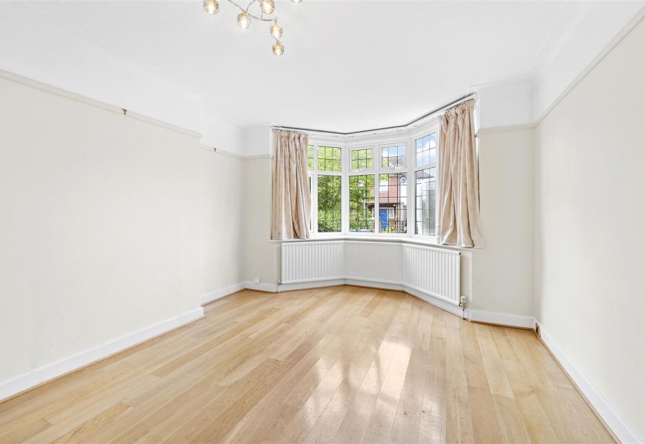 Holland Avenue, West Wimbledon, SW20