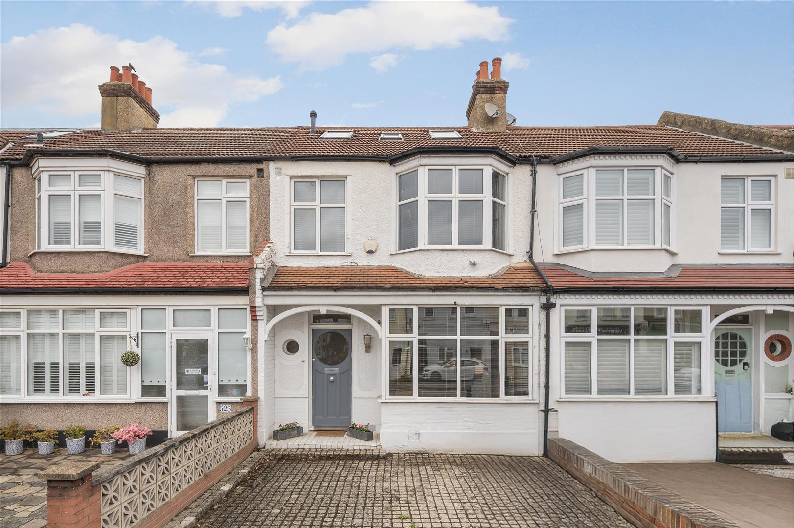 Kingston Road | 34739553
