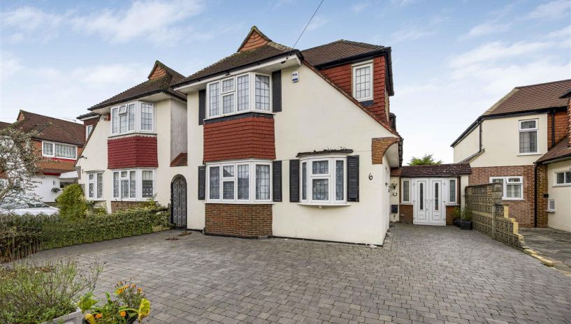 Holmsley Close, New Malden, KT3