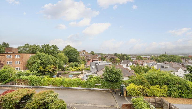 Hayes Court, Sunnyside, SW19