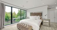 Byfleet Road, Cobham