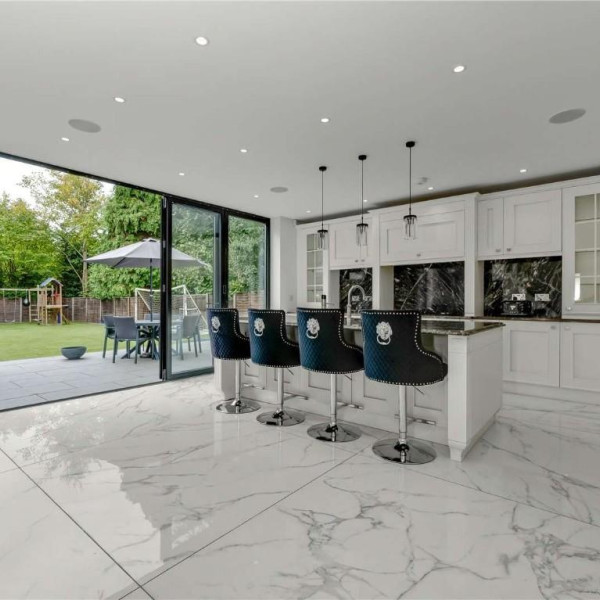 Byfleet Road