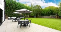 Byfleet Road, Cobham