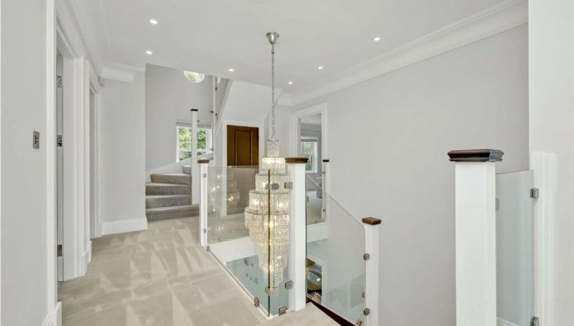 Byfleet Road, Cobham