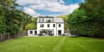 Byfleet Road, Cobham
