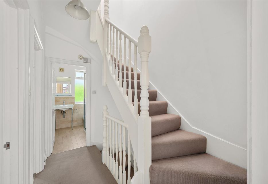 Kenwyn Road, West Wimbledon, SW20
