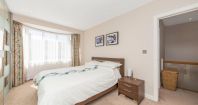 Meadow Close, Raynes Park, SW20