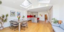 Meadow Close, Raynes Park, SW20