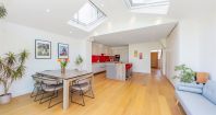 Meadow Close, Raynes Park, SW20