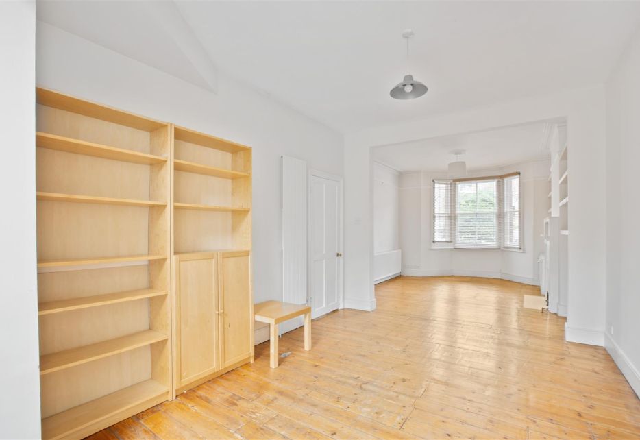 Pendarves Road, West Wimbledon, SW20