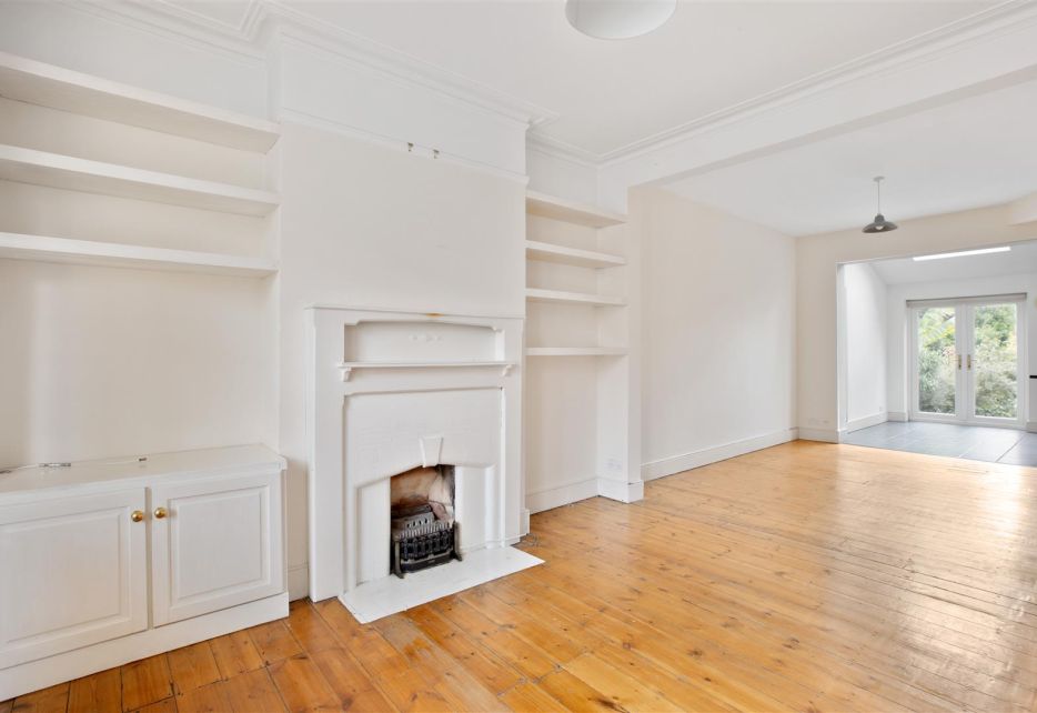 Pendarves Road, West Wimbledon, SW20