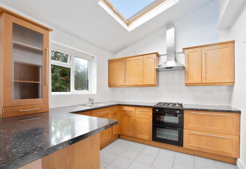 Pendarves Road, West Wimbledon, SW20