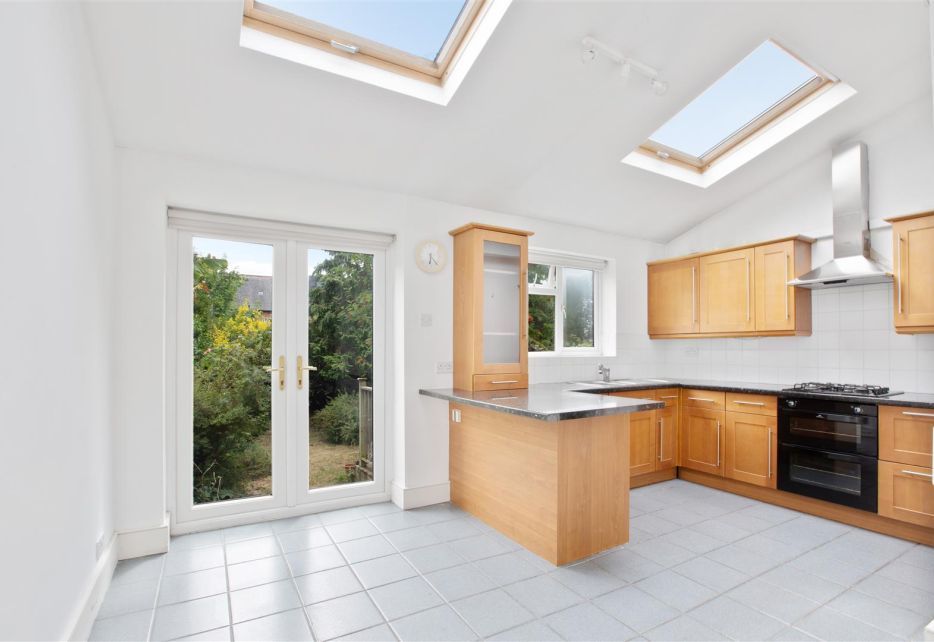 Pendarves Road, West Wimbledon, SW20