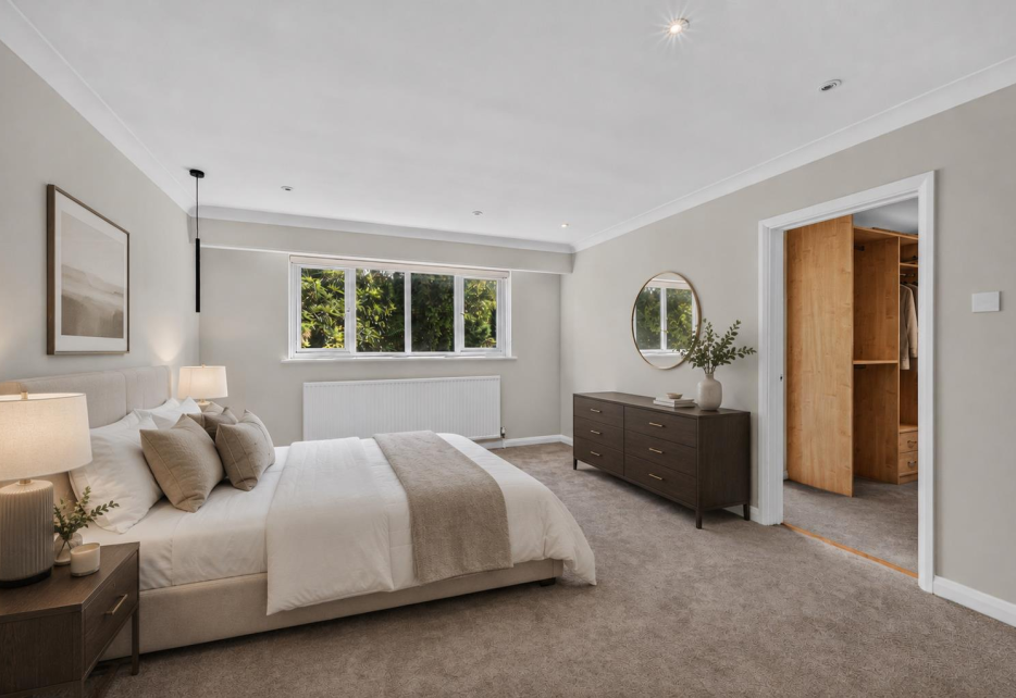 Cottenham Park Road, West Wimbledon, SW20