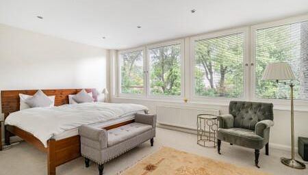 Cedar Court, Somerset Road, Wimbledon SW19