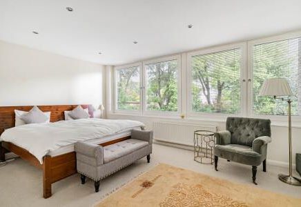 Cedar Court, Somerset Road, Wimbledon SW19