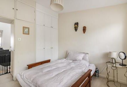 Cedar Court, Somerset Road, Wimbledon SW19