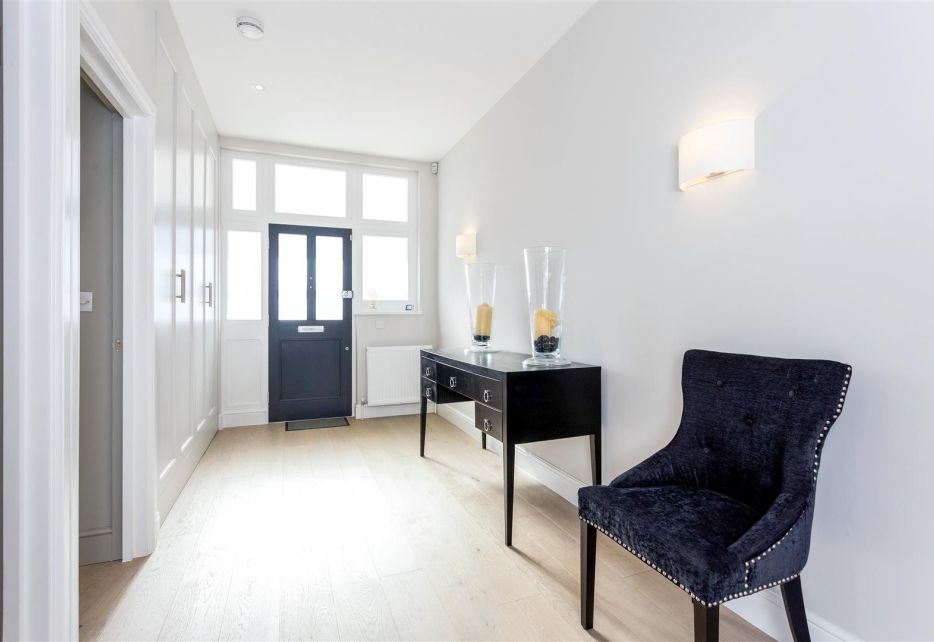 Oakwood Road, West Wimbledon, SW20