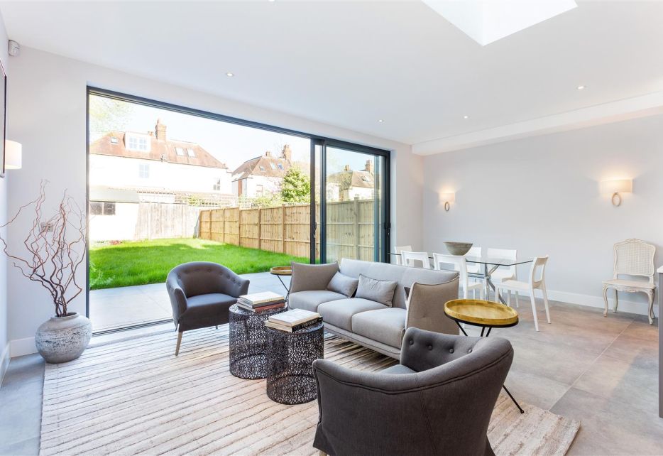 Oakwood Road, West Wimbledon, SW20