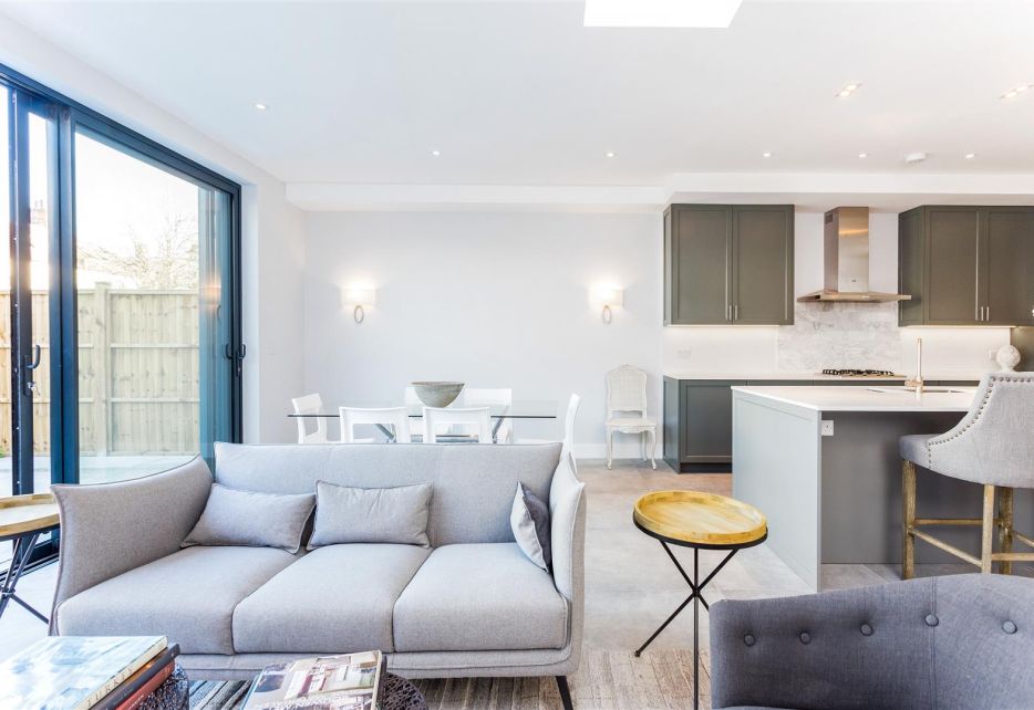 Oakwood Road, West Wimbledon, SW20