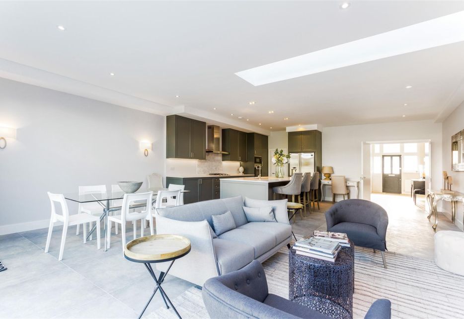 Oakwood Road, West Wimbledon, SW20