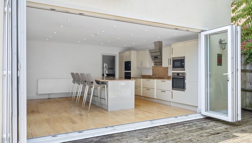 Ullswater Crescent, Putney Vale, SW15