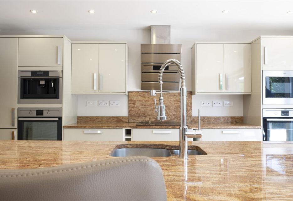 Ullswater Crescent, Kingston Vale, SW15