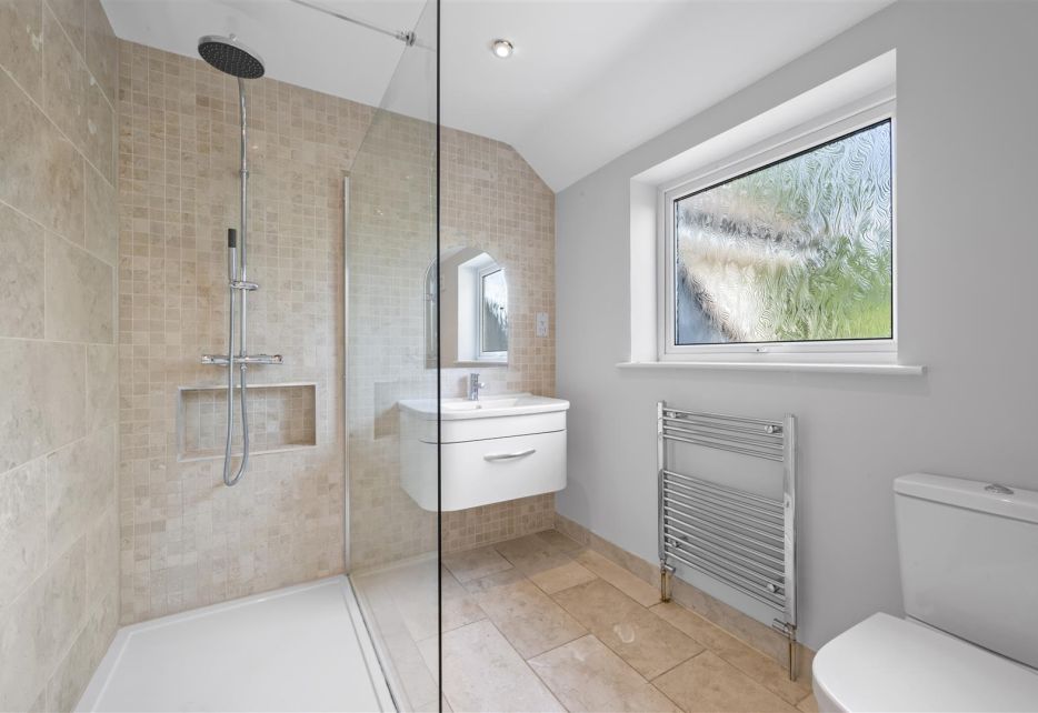 Ullswater Crescent, Kingston Vale, SW15