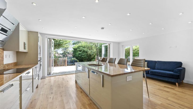Ullswater Crescent, Putney Vale, SW15