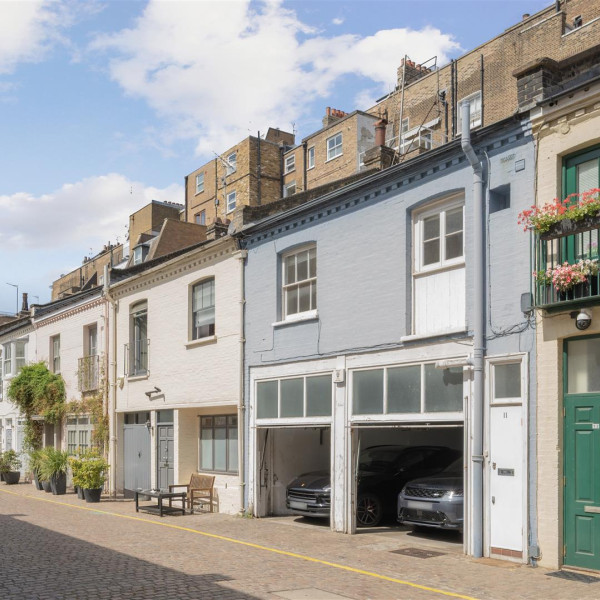 Petersham Mews