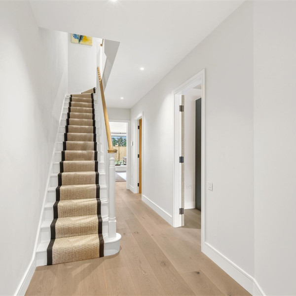 Coombe Lane West