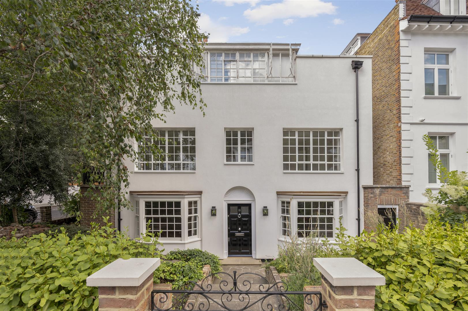 Victoria Road | 34870829