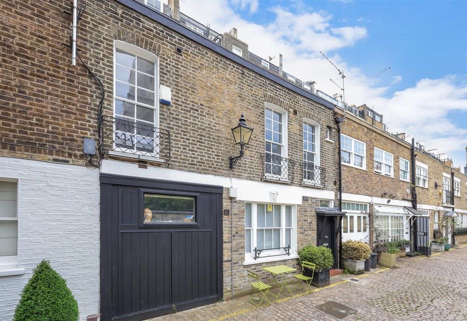 Kynance Mews, South Kensington, SW7