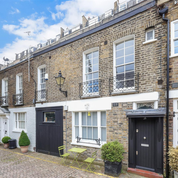 Kynance Mews