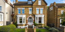 Darlaston Road, London