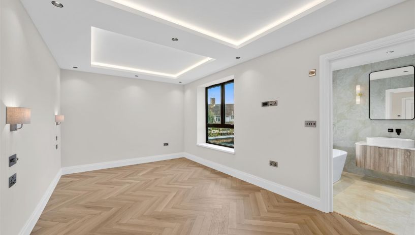 Winston Close, Haynt Walk, Raynes Park