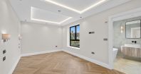 Winston Close, Haynt Walk, Raynes Park