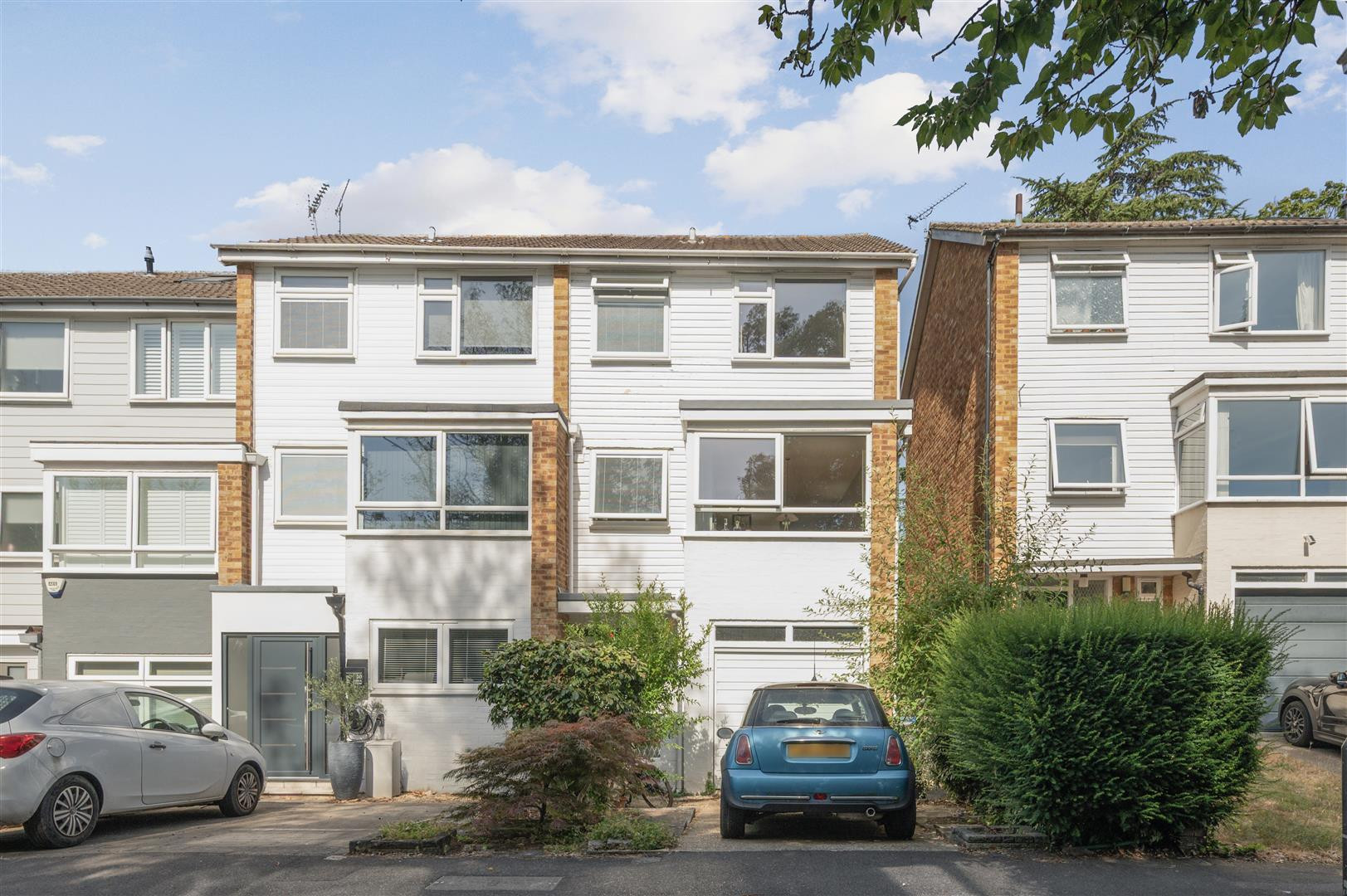 Savona Close | 34889638