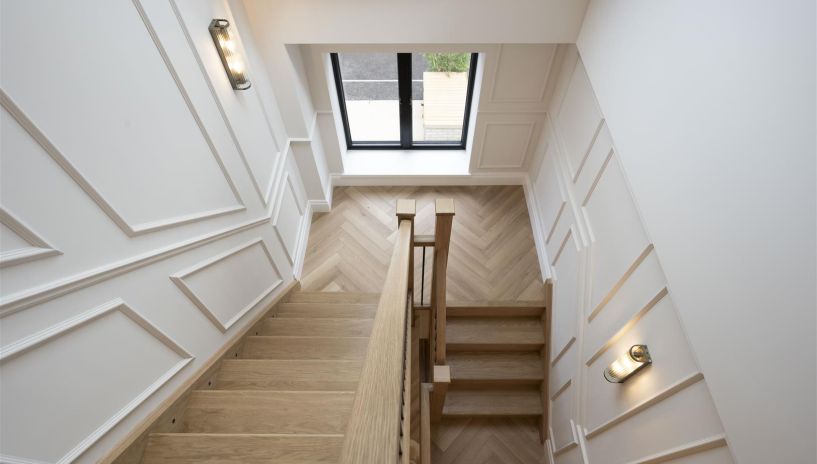 Winston Close, Haynt Walk, Raynes Park