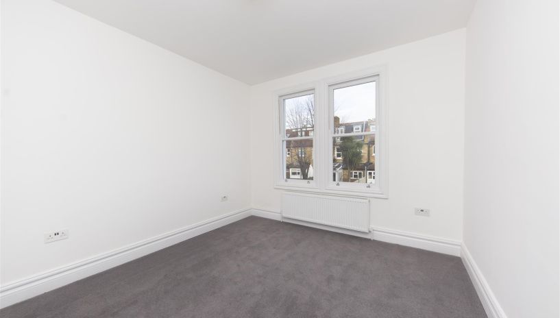 Sandringham Avenue, Wimbledon Chase, SW20