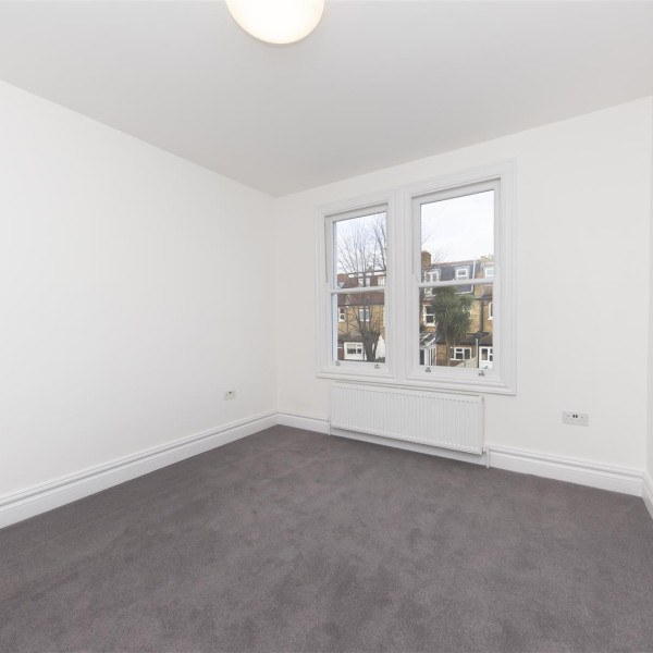 Sandringham Avenue