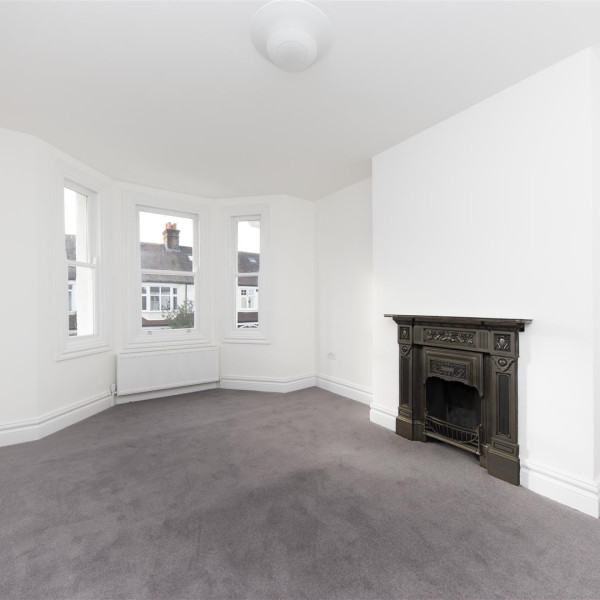 Sandringham Avenue